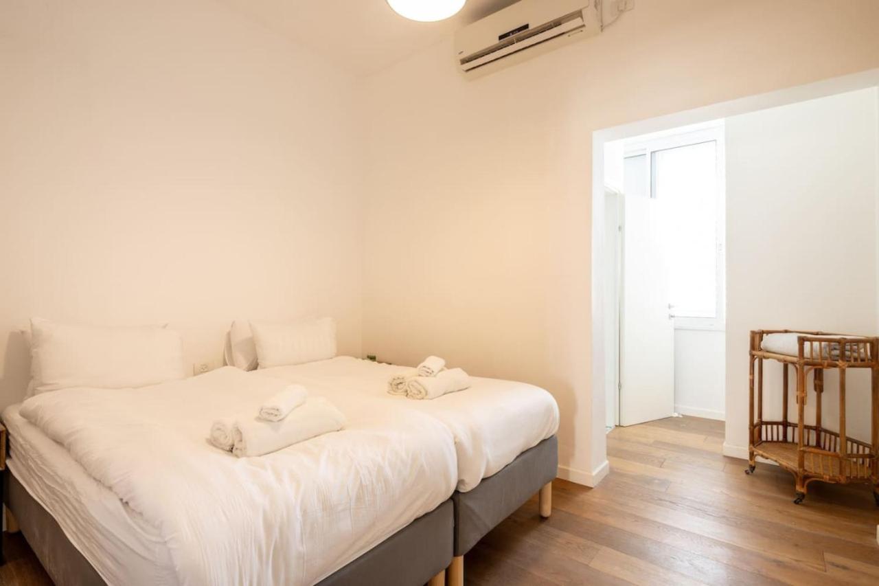 Rustic Charm In Tel Aviv's Center By Sea N' Rent *